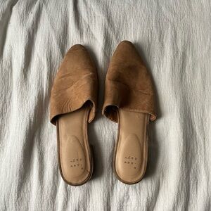 A New Day Suede Tan Mules Sz 8